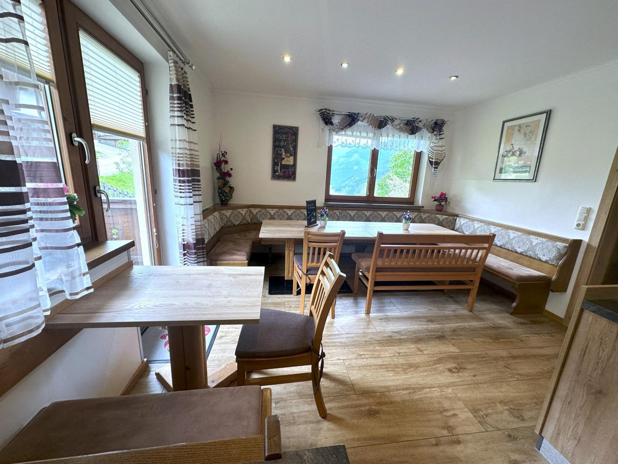 Mh Appartement Hochwimmer ザールバッハ・ヒンターグレム エクステリア 写真