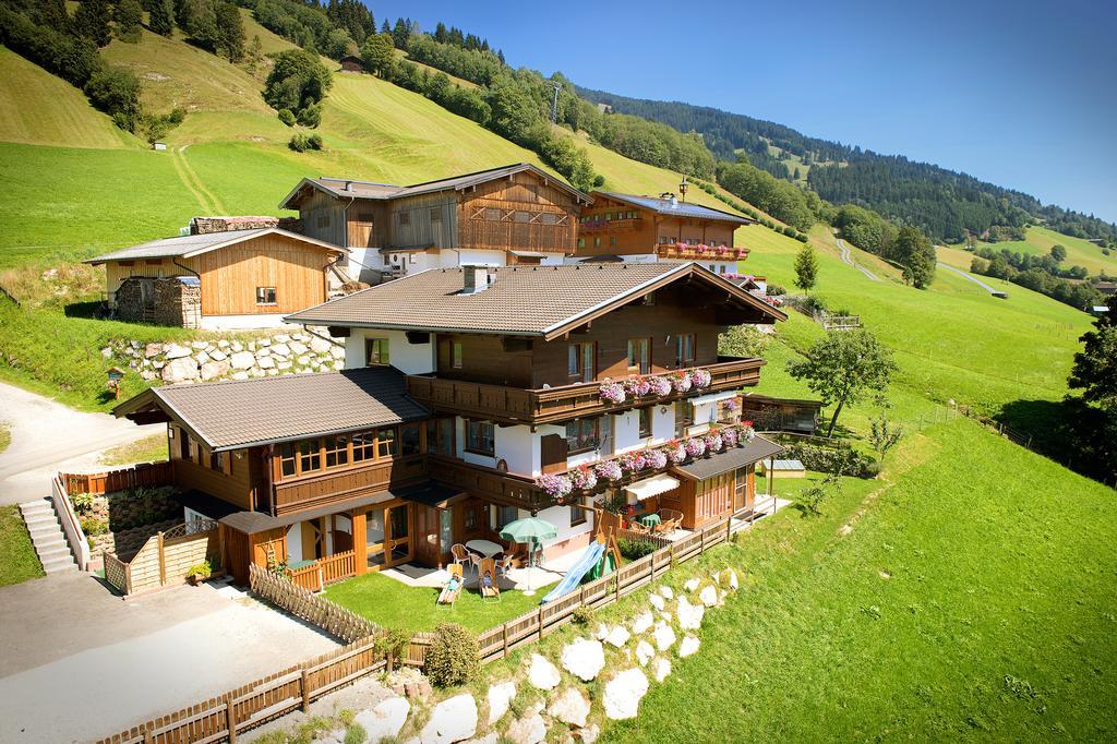 Mh Appartement Hochwimmer ザールバッハ・ヒンターグレム エクステリア 写真
